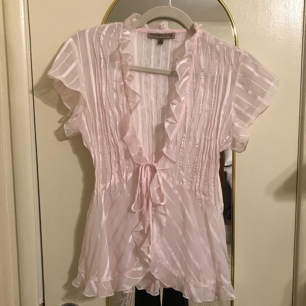 Ruffle tie-front top